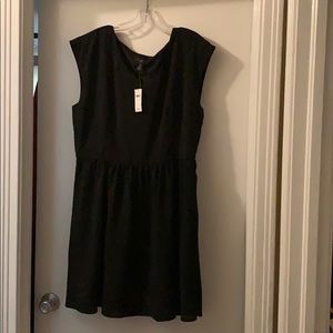 Gap Women’s Size 18 Black Dress. New with tags.